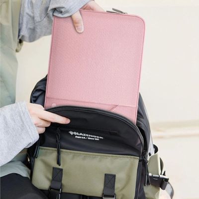 7. Tech-Protect Sleeve Laptop 13-14 Case - Pink
