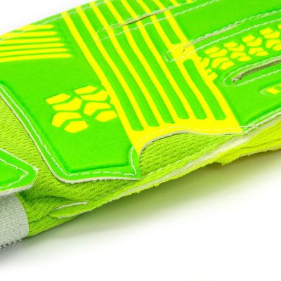 3. Meteor Catch Goalkeeper Gloves 03608-03613