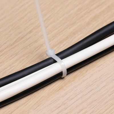 12. RAPSY CABLE TIES 200 PCS 4 SIZES BLACK+DECKER