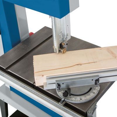 4. Scheppach BASA3 800 W