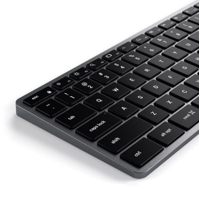 4. Satechi Slim W3 Keyboard with Numeric Keypad USB-C (Space Gray) US