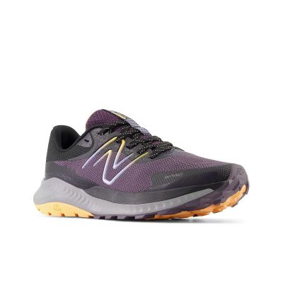 9. New Balance W WTNTRMP5 Shoes