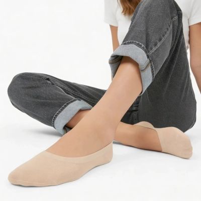 4. Women's beige ankle socks Filippo SD-IN01