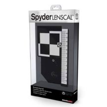 Datacolor SpyderLensCal - a set allowing for camera/lens focus corrections