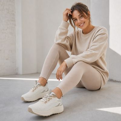 6. Beige women's platform sneakers Big Star TT274318