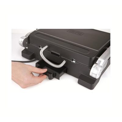 4. Black+Decker BXGR2000E (2000W) Electric Grill