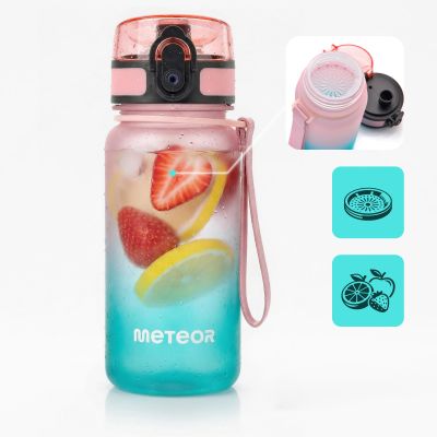 25. Meteor 10109 Water Bottle