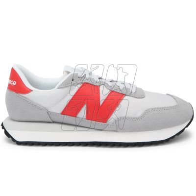 New Balance sports shoes M MS237BO