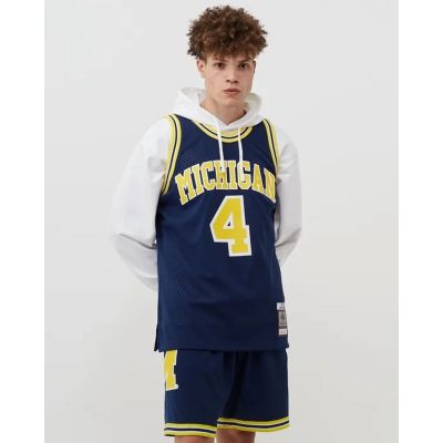 3. Mitchell & Ness NCAA Swingman Road Jersey Michigan1991 Chris Webber SMJY4437-UMI91CWEASBL