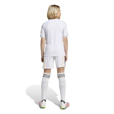 2. adidas Real Madrid Home Jr JN8889 Kit