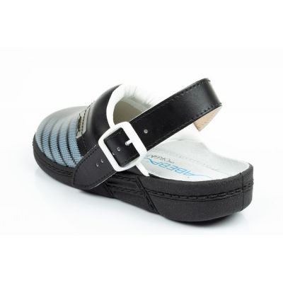 5. Abeba U 7212 medical clogs