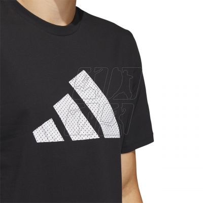 7. Adidas Inline Basketball Graphic M IC1855 T-shirt