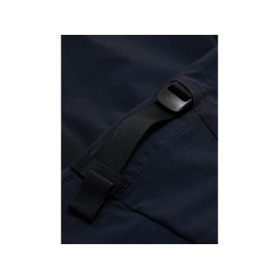 3. Peak Performance M Trail Shorts for Men in Black