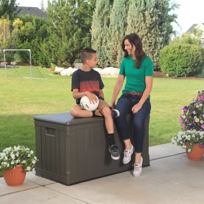 40. Garden storage box 439 L 60089