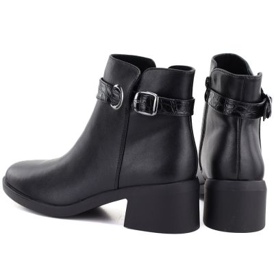 4. Women's leather ankle boots with insulated sole, black Sergio Leone BT-25-S