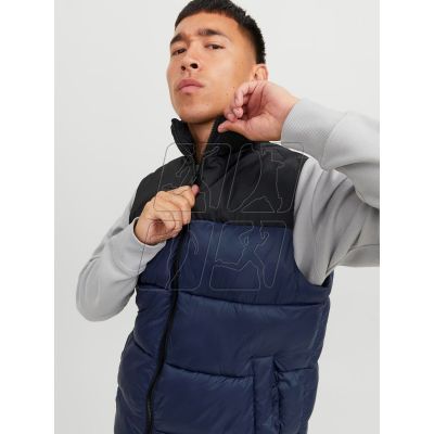 11. Jack &amp; Jones Jjetoby Bodywarmer Collar Vest M 12235861