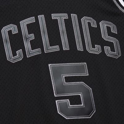 4. Mitchell & Ness NBA Contrast 2K Swingman Jersey Celtics 2007 Kevin Garnett M TFSM6784-BCE07KGABLCK