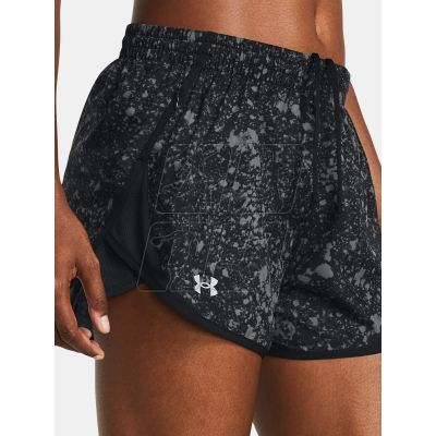 6. Under Armor W shorts 1382439-001