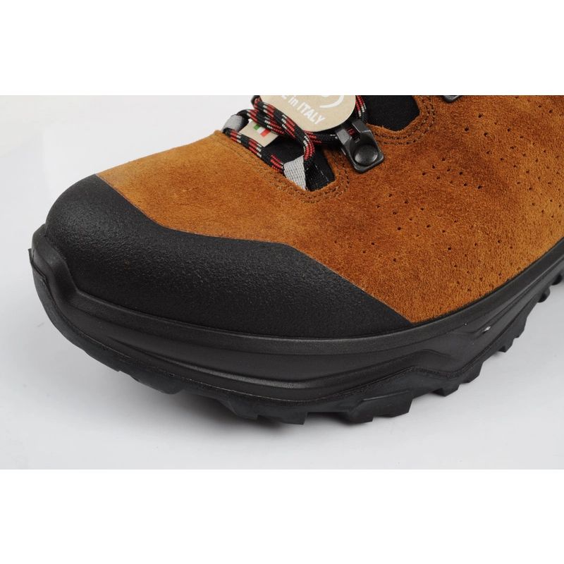 15. Aku Adapta Gore-tex M 490176 shoes