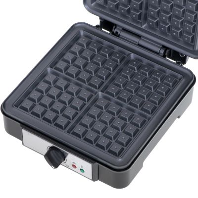 10. ADLER AD 3049 waffle maker