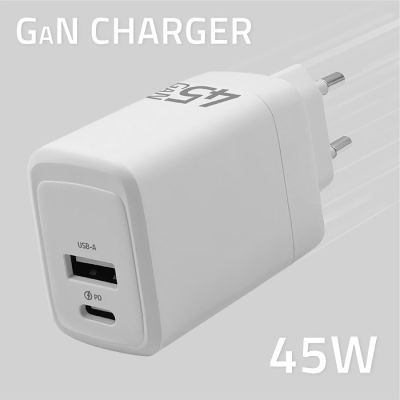 3. QOLTEC CHARGER 45W GAN | 5-20V | 1.5-3A | 1XUSB-C PD | 1XUSB QC 3.0 | WHITE