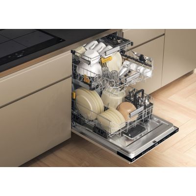 4. Whirlpool W8I HT40 TW fully built-in 14 set.