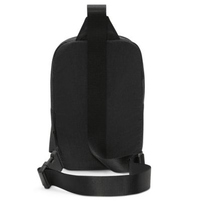 4. Nike Aura EQ Small Bag HF7038-013