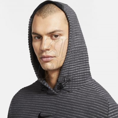 3. Nike Pro Therma-FIT ADV M DD1707-070 sweatshirt