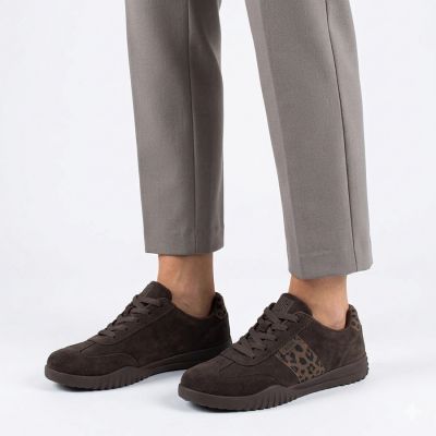 5. Women's brown suede sneakers Big Star TT274265