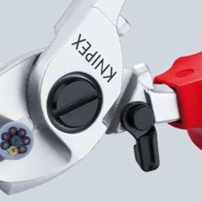 2. Knipex 95 12 165 pliers Side cutting pliers