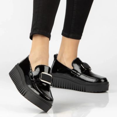 8. Women's leather platform moccasins, patent leather, black, Filippo DP8269