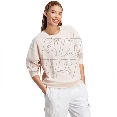 5. adidas Essentials 3-Stripes W sweatshirt IC9907