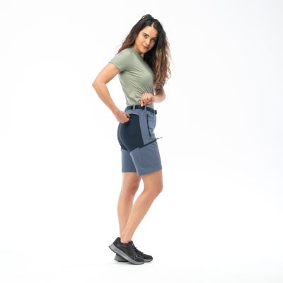 13. Women's LADY JANSE 1/2 Shorts