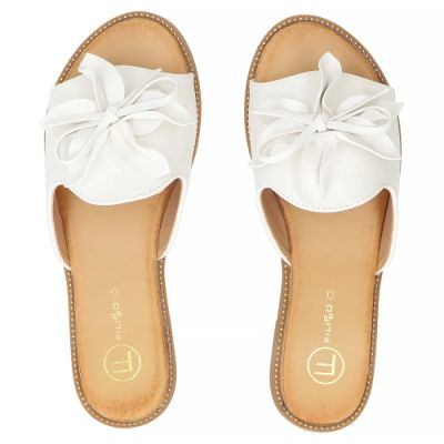 4. Women's white flower flip-flops Filippo DK7898
