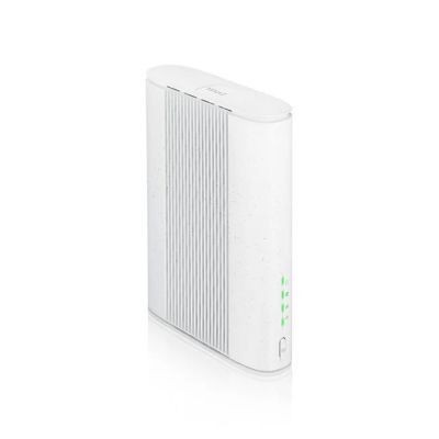 2. Zyxel FWA505V2-EU0102F 5G Wi-Fi 6 Router Indoor Standalone/Nebula with 1-Year Nebula Pro License, AX1800 Wi-Fi, 1x GB LAN