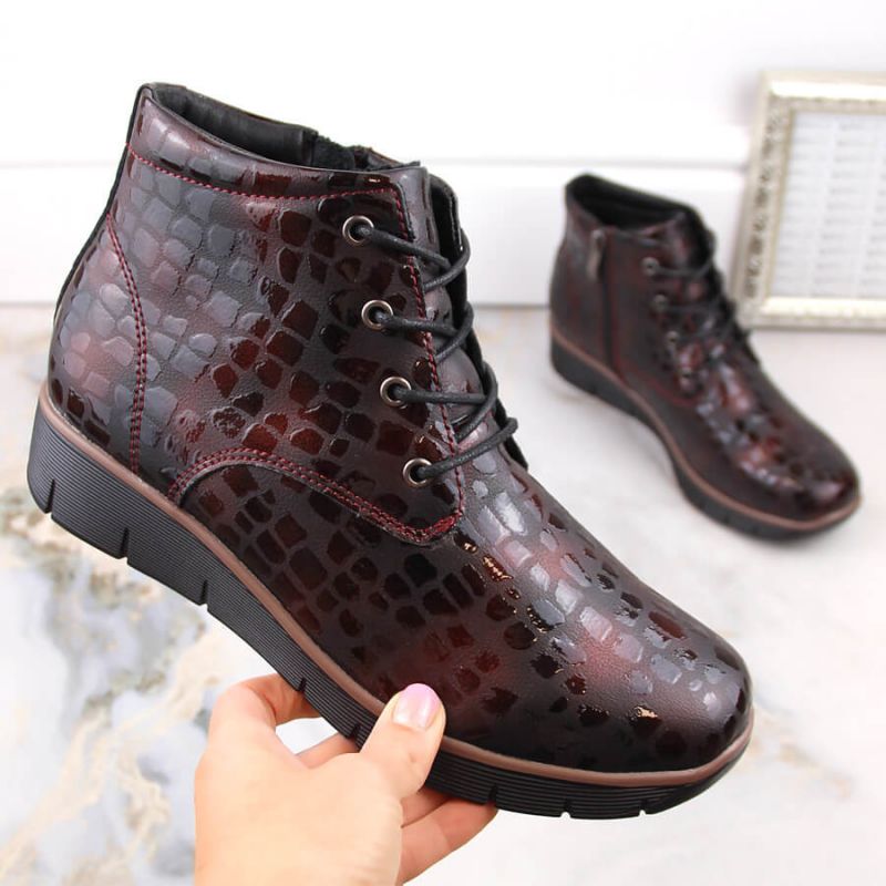 5. Insulated leather wedge ankle boots Filippo W PAW376B burgundy