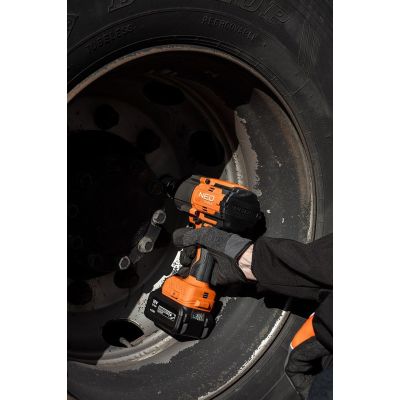 4. NEO tools 04-618 Powered Screwdriver/Impact Driver