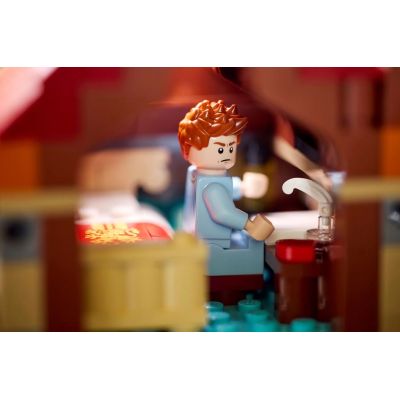 23. LEGO Harry Potter 76437 - The Burrow - Collector's Edition