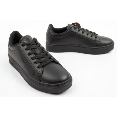 7. Levi's Evelyn children's sports shoes black youth sneakers