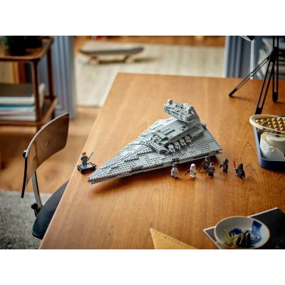 10. LEGO Star Wars 75394 Imperial Star Destroyer