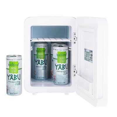 30. Mini fridge with mirror ADLER AD 8085