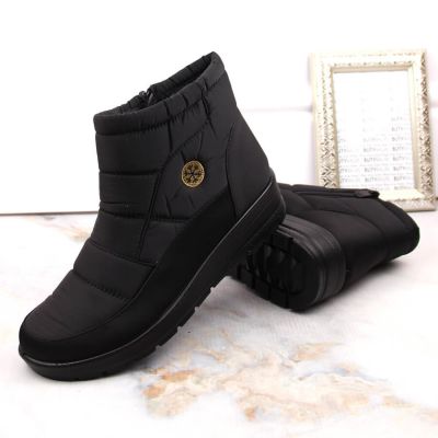 13. News W EVE437A black wedge snow boots
