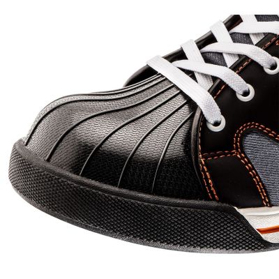 3. NEO tools 82-112 safety shoes
