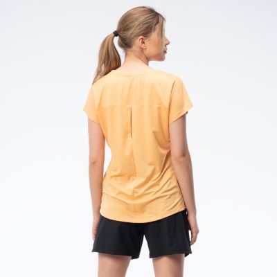 9. Women's ARIE WMNS Short Sleeve T-Shirt