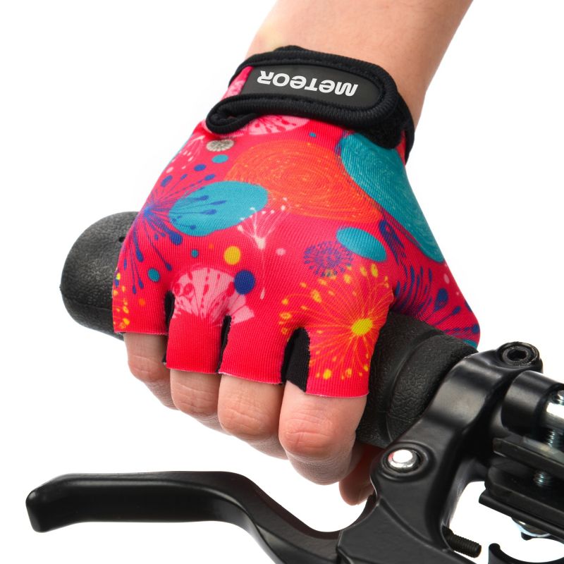 25. Meteor Jr Cycling Gloves 26160-26162