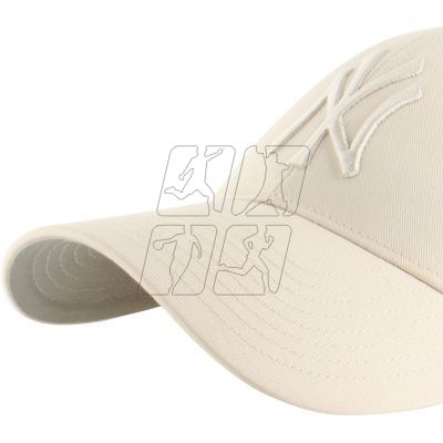 3. '47 Brand New York Yankees MVP Raised Basic B-RAC17CTP-NTA Cap