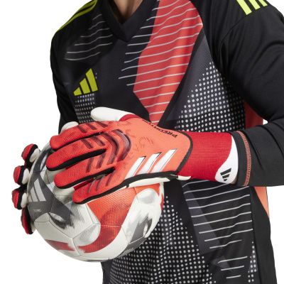 7. adidas Predator Pro M IW6276 goalkeeper gloves