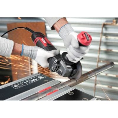 3. 9132AB 850W Angle Grinder