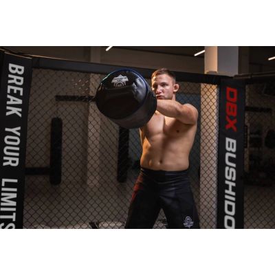 2. XBag – Functional training equipment with adjustable weights (1–40 kg)