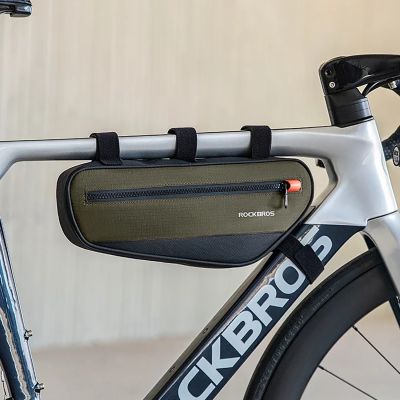 11. Rockbros 30120079001 bicycle bag for 1.7 l frame - green and black